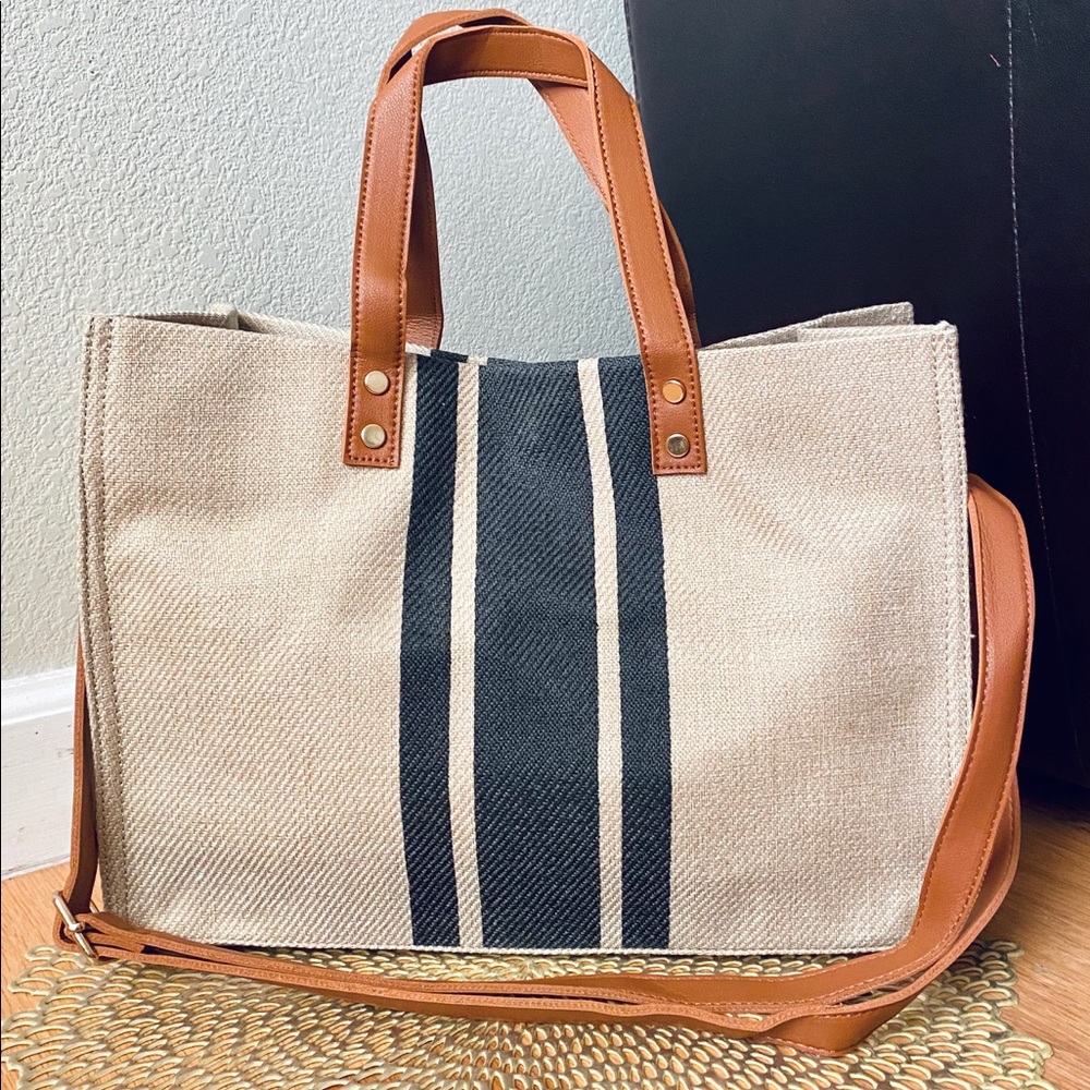 🆕LAST ONE!🛍 Bold Neutrals Canvas Tote - Picture 5 of 5